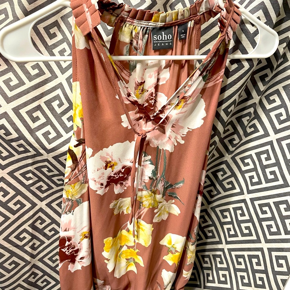 New York & Company SOHO Jeans - sleeveless blouse